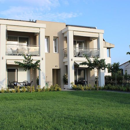 Bianco Mare Studios-Apartments Kalyves Polygyrou Екстер'єр фото